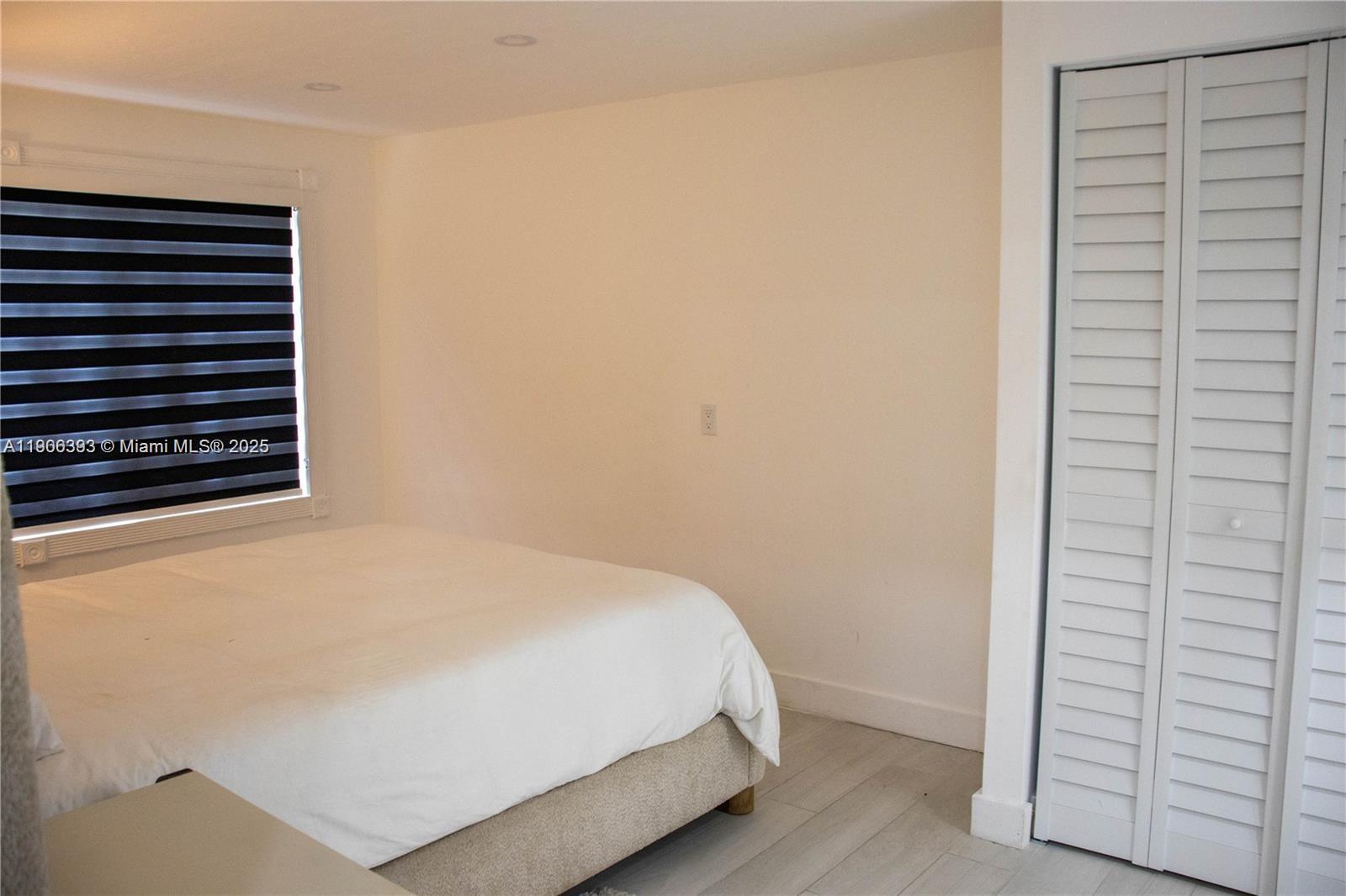 295 NE 150th St Miami, FL 33161