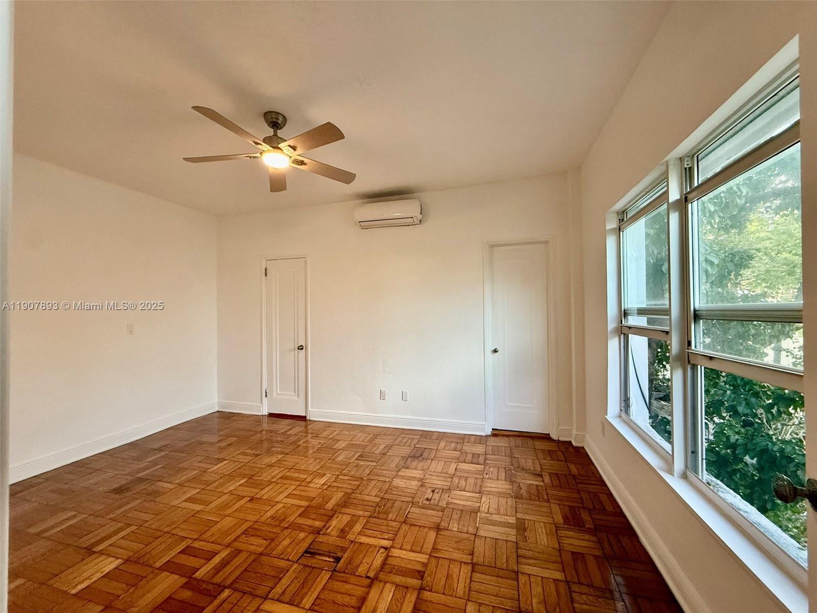 4035 N Meridian Ave #206 Miami Beach, FL 33140