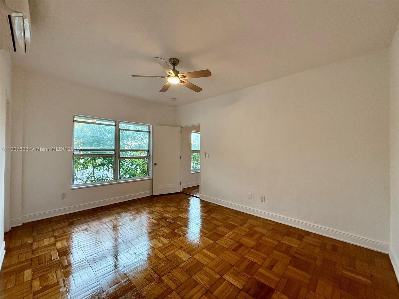 4035 N Meridian Ave #206 Miami Beach, FL 33140