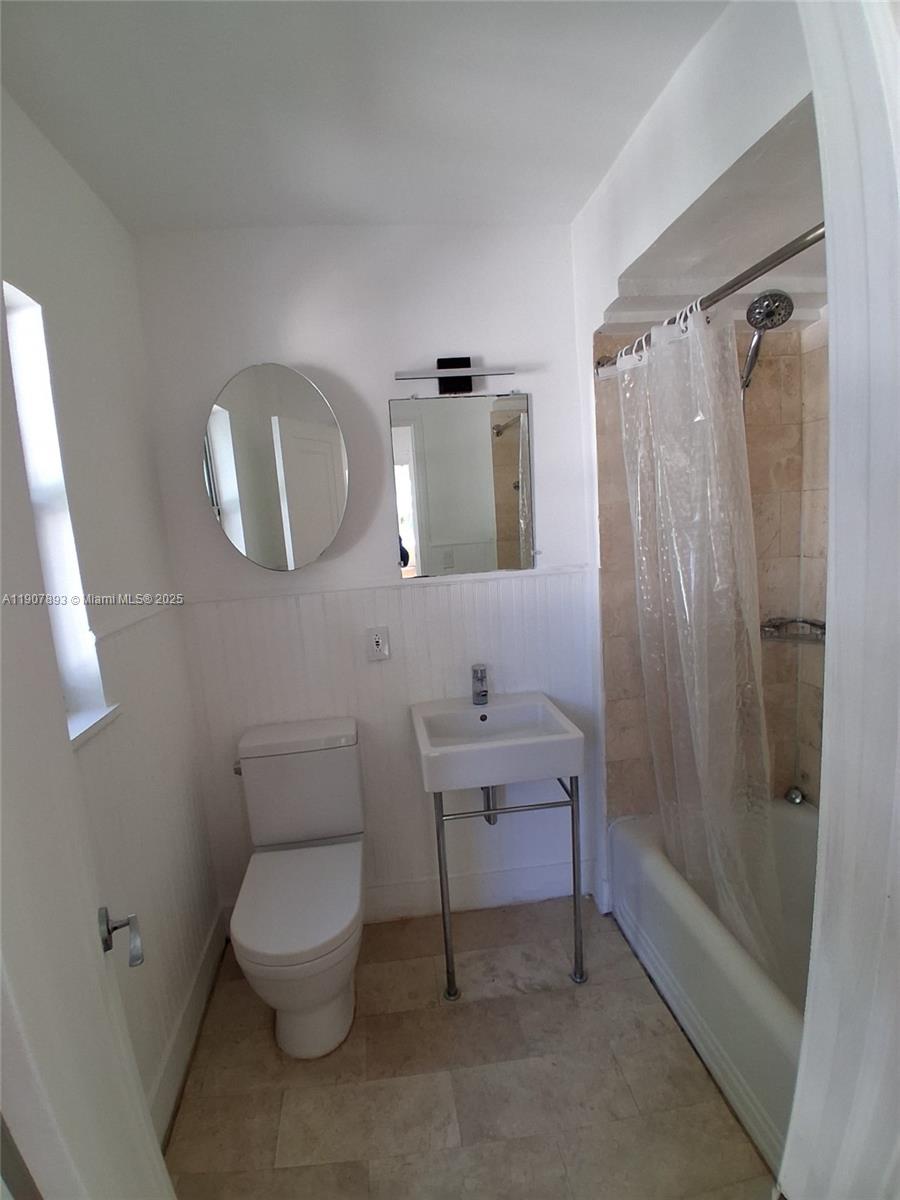 4035 N Meridian Ave #206 Miami Beach, FL 33140