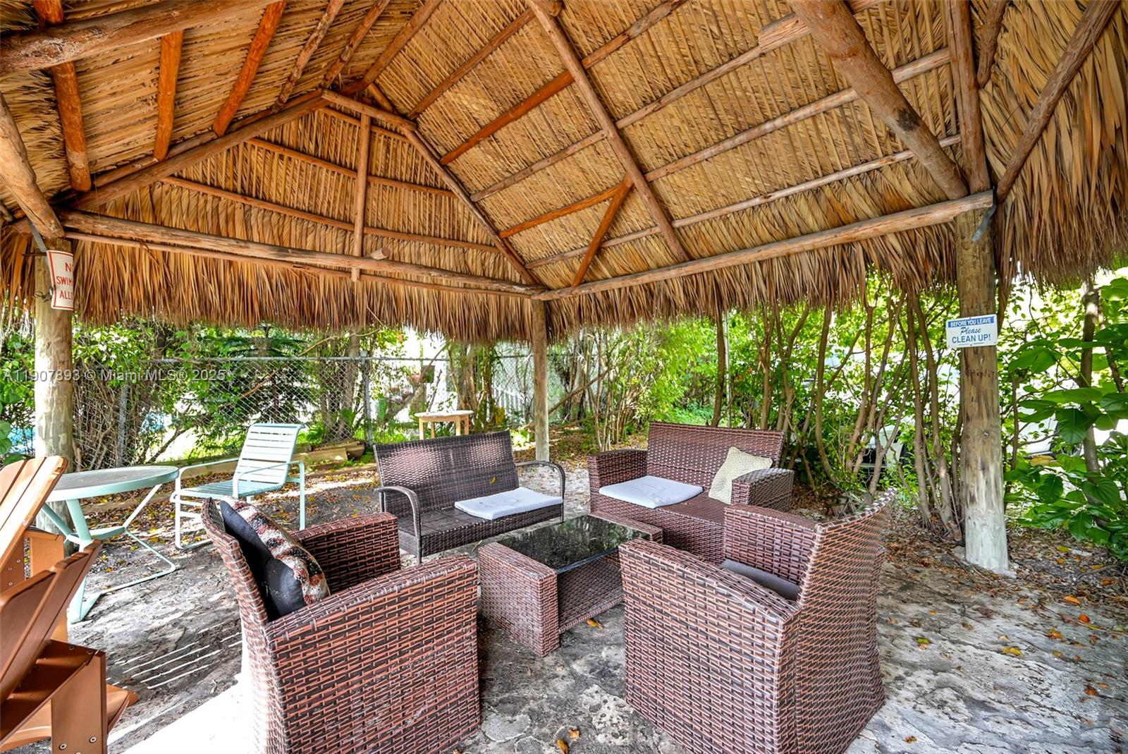 4035 N Meridian Ave #206 Miami Beach, FL 33140