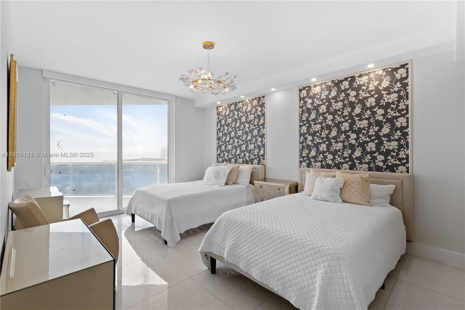 image One Island Place21