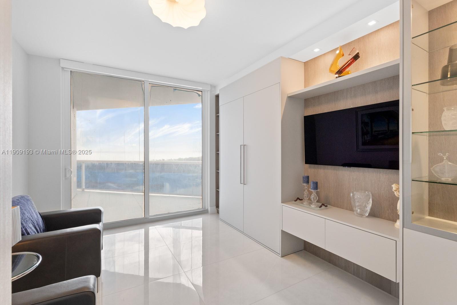 image One Island Place24