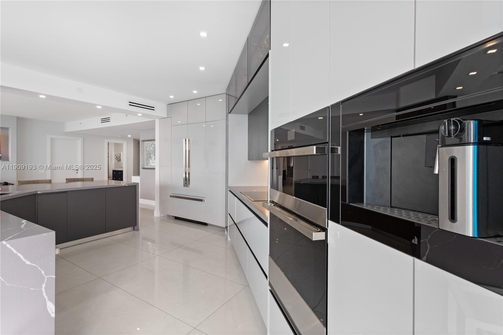 image One Island Place2