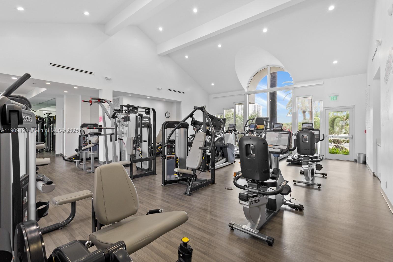 image One Island Place44