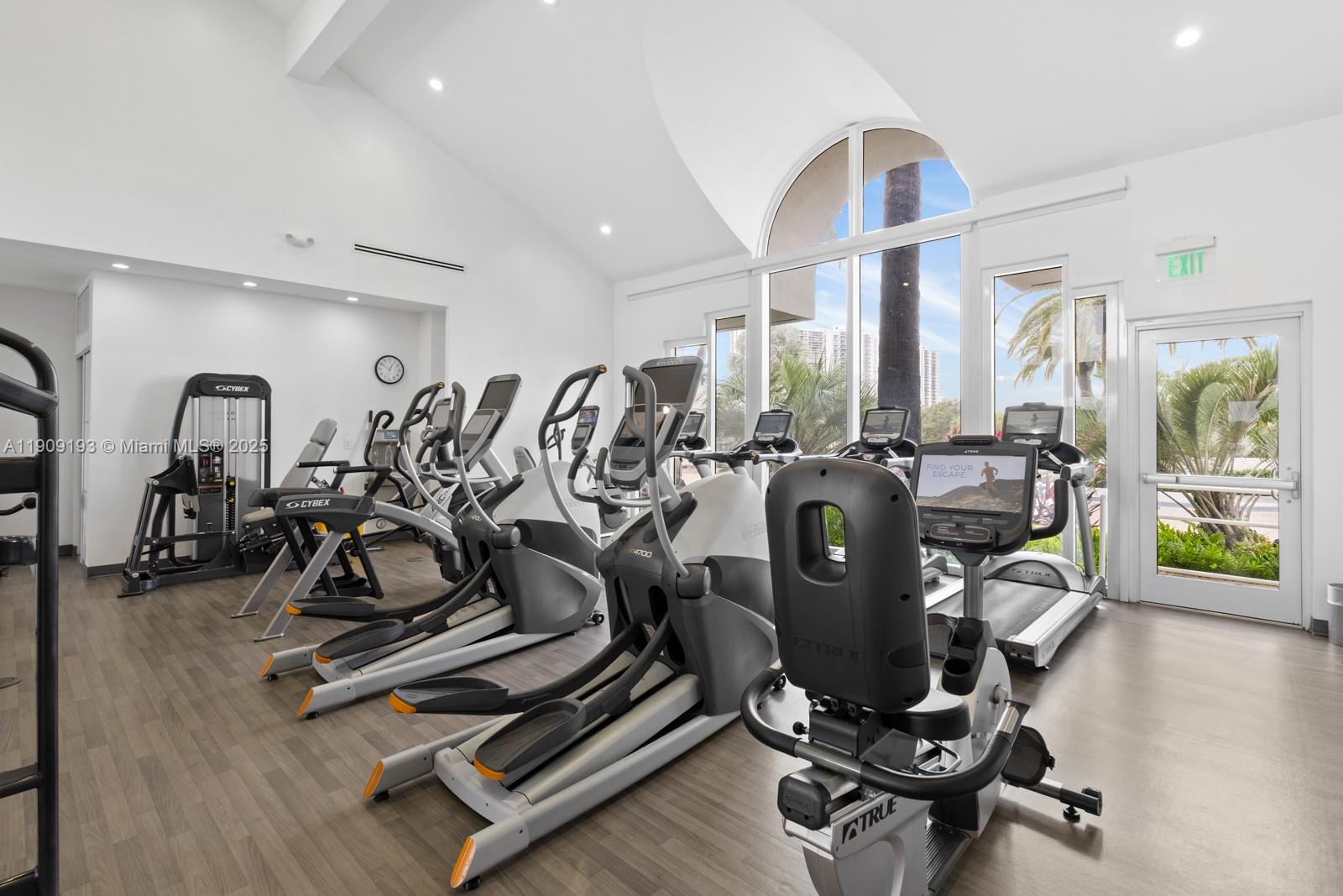 image One Island Place45