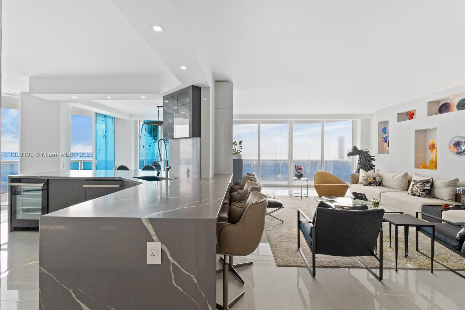 image One Island Place4