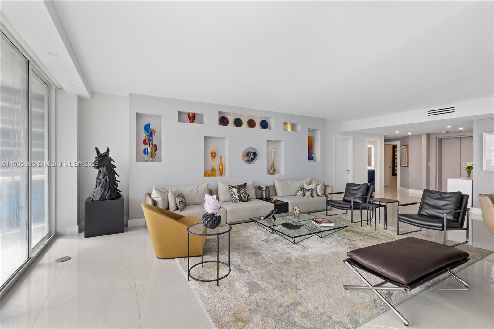 image One Island Place8