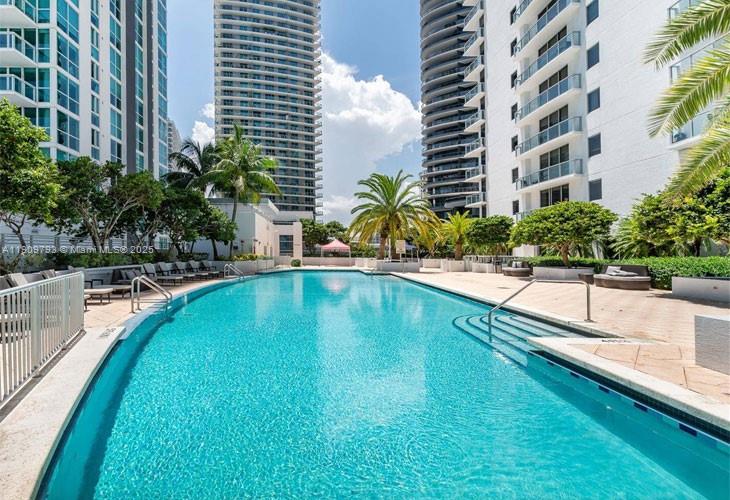 image 1060 Brickell Condo10