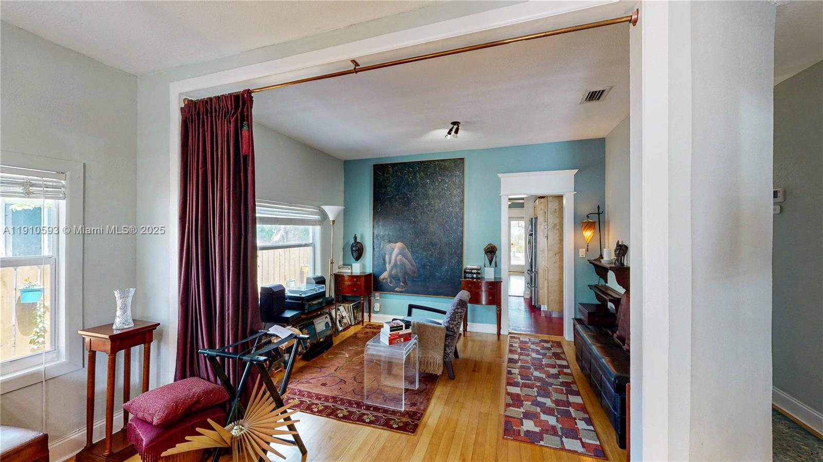 561 NW 53rd St Miami, FL 33127