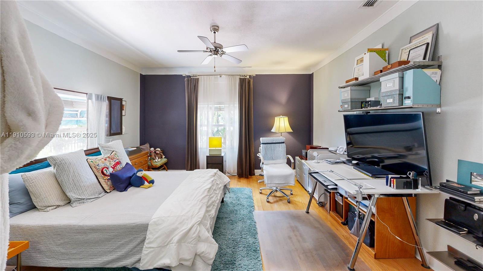 561 NW 53rd St Miami, FL 33127