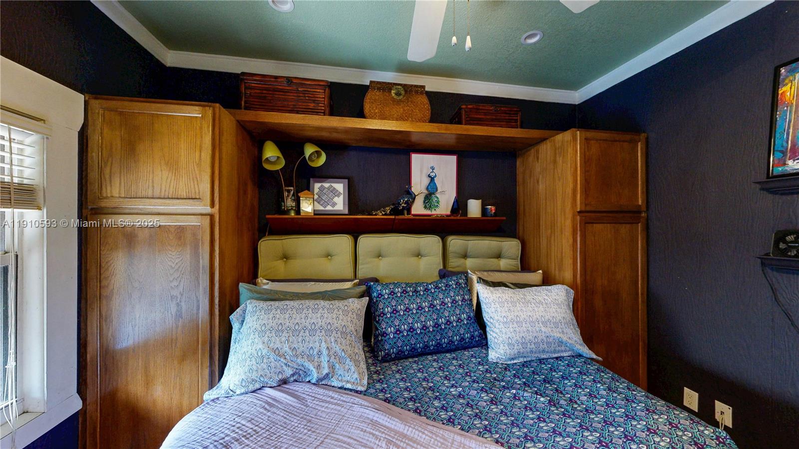 561 NW 53rd St Miami, FL 33127