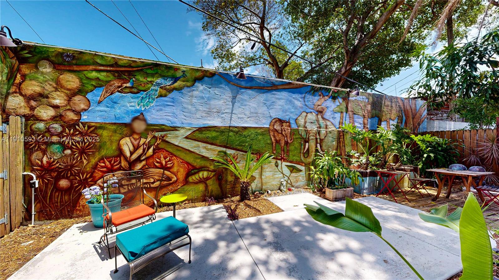 561 NW 53rd St Miami, FL 33127