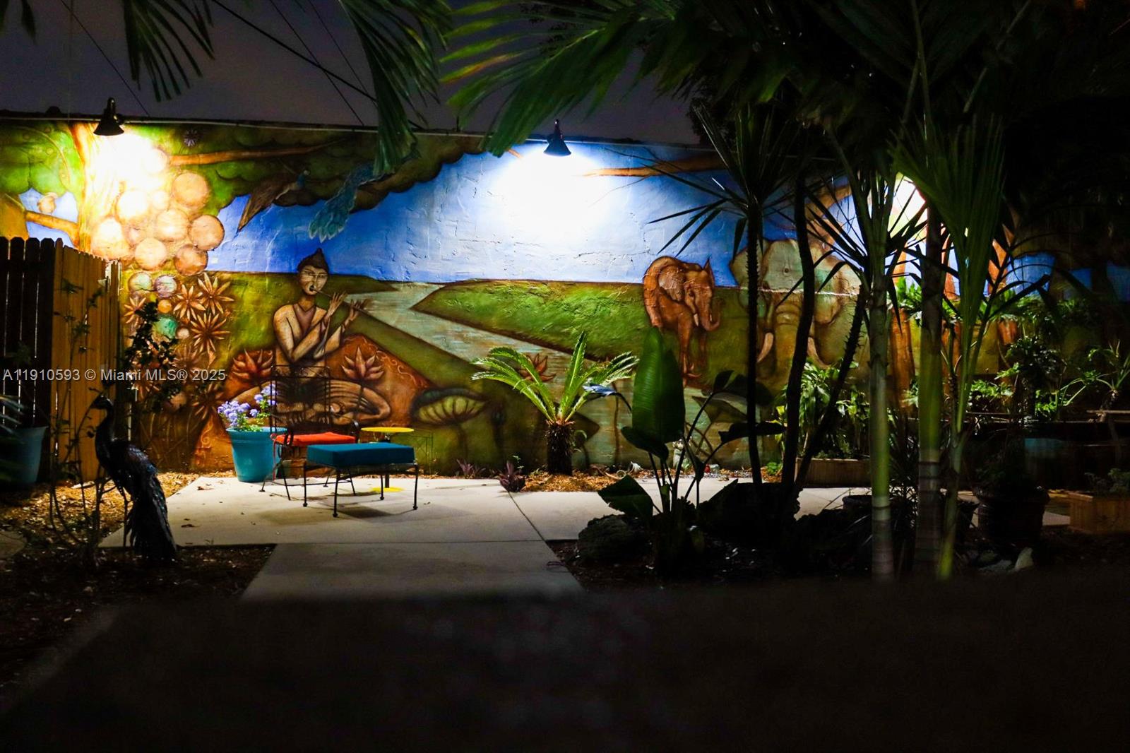 561 NW 53rd St Miami, FL 33127