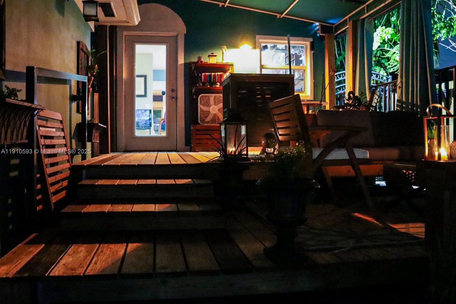 561 NW 53rd St Miami, FL 33127