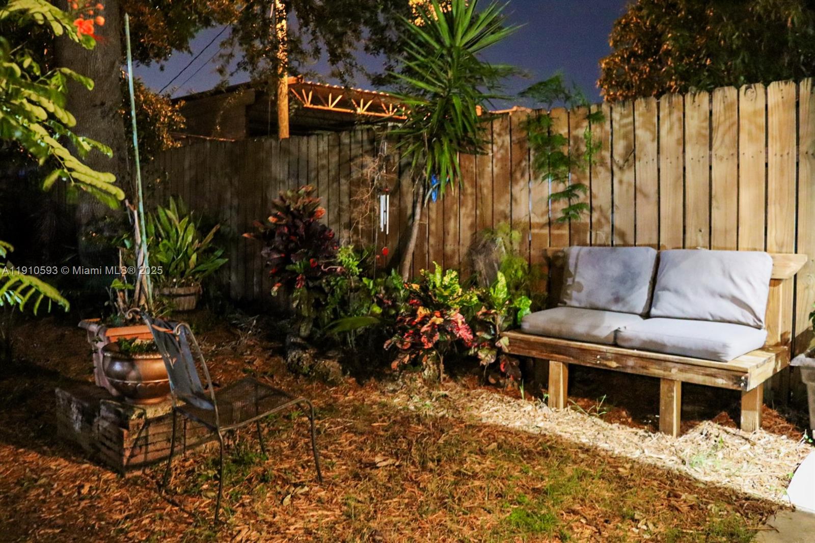 561 NW 53rd St Miami, FL 33127