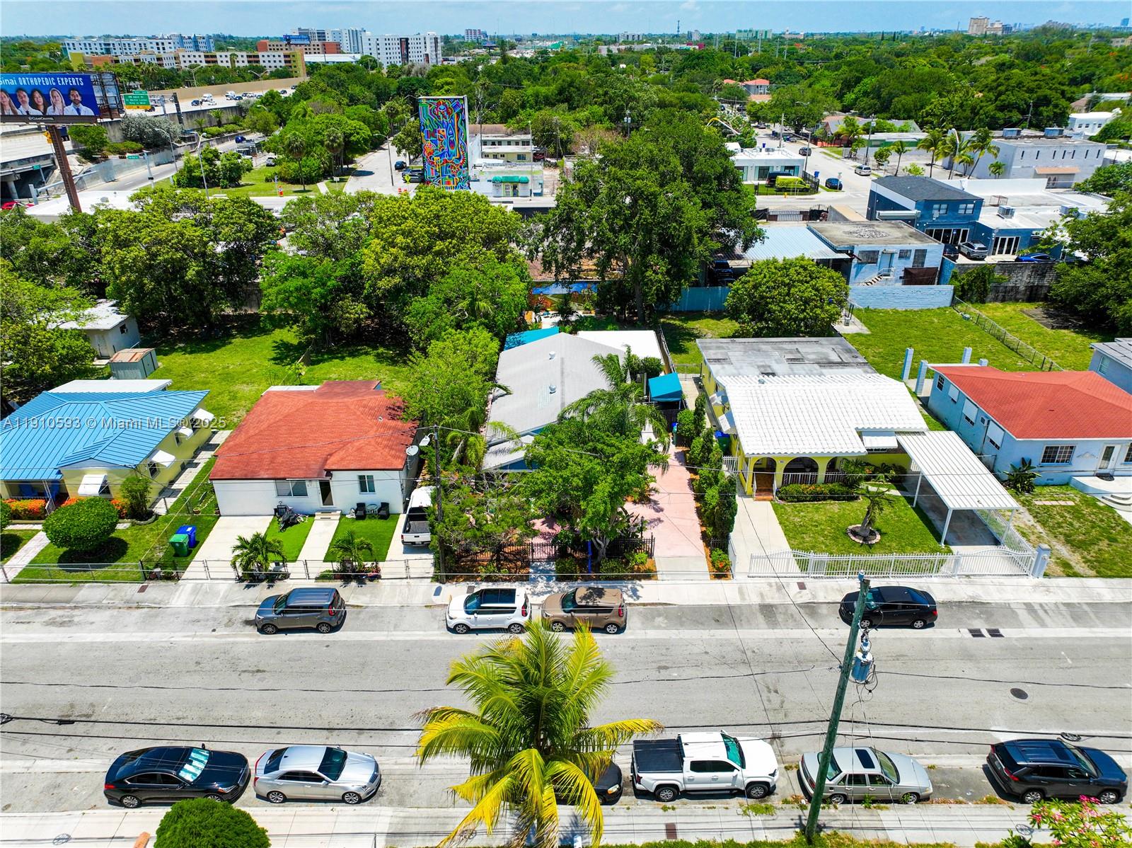 561 NW 53rd St Miami, FL 33127