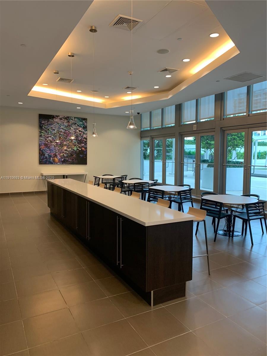 image Axis On Brickell Condo14