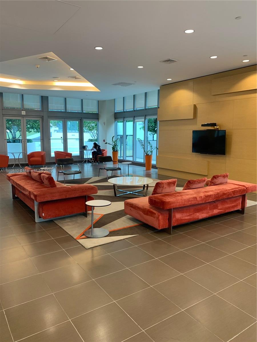 image Axis On Brickell Condo15