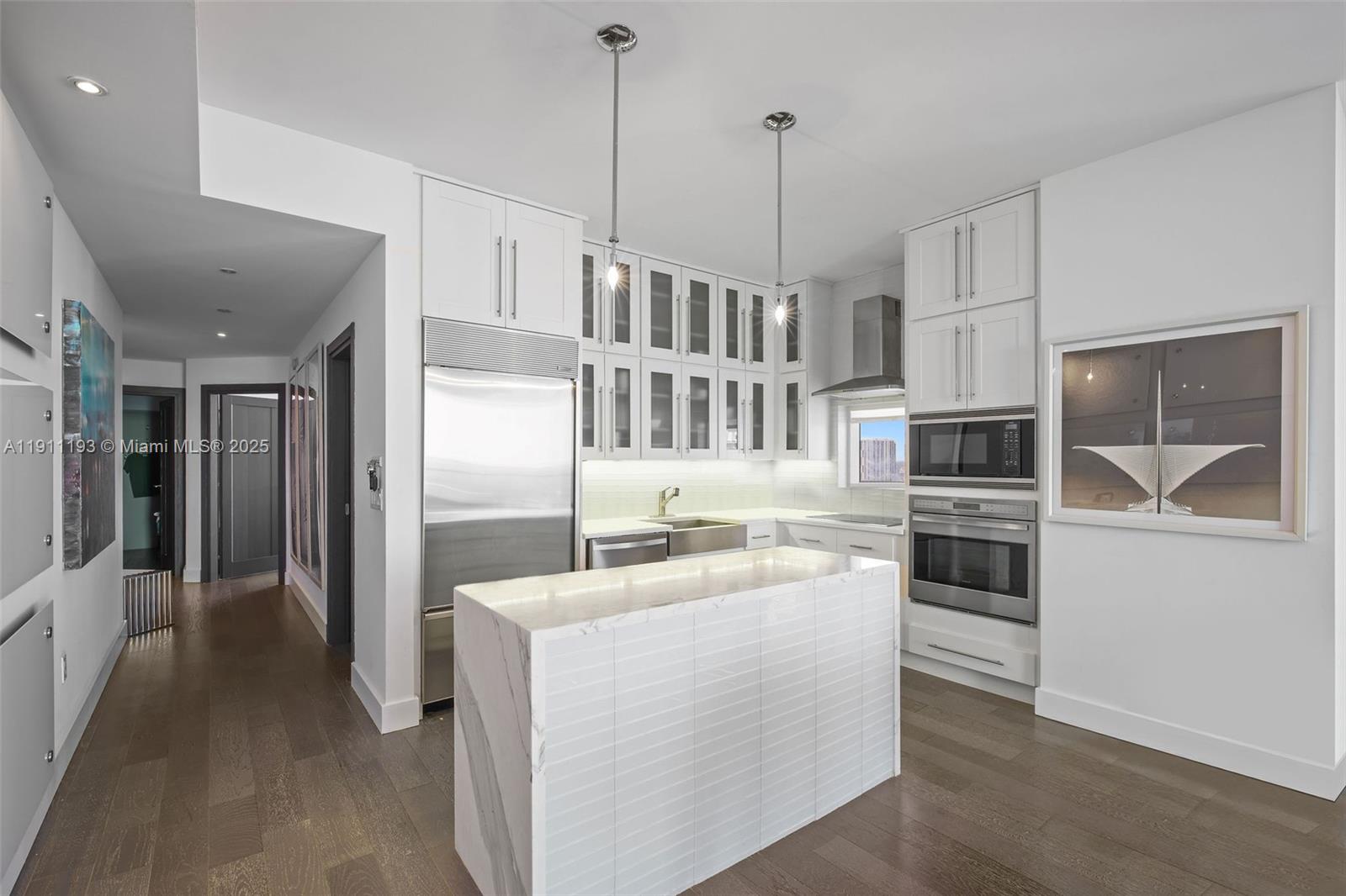 image Paramount Bay6