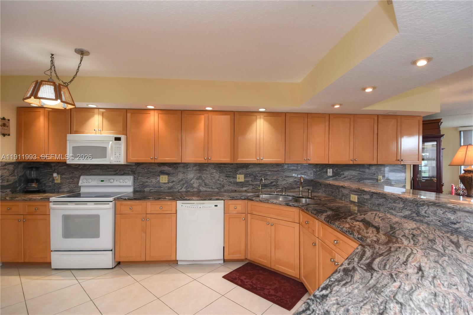 2565 E Ocean Blvd #112N Highland Beach, FL 33487