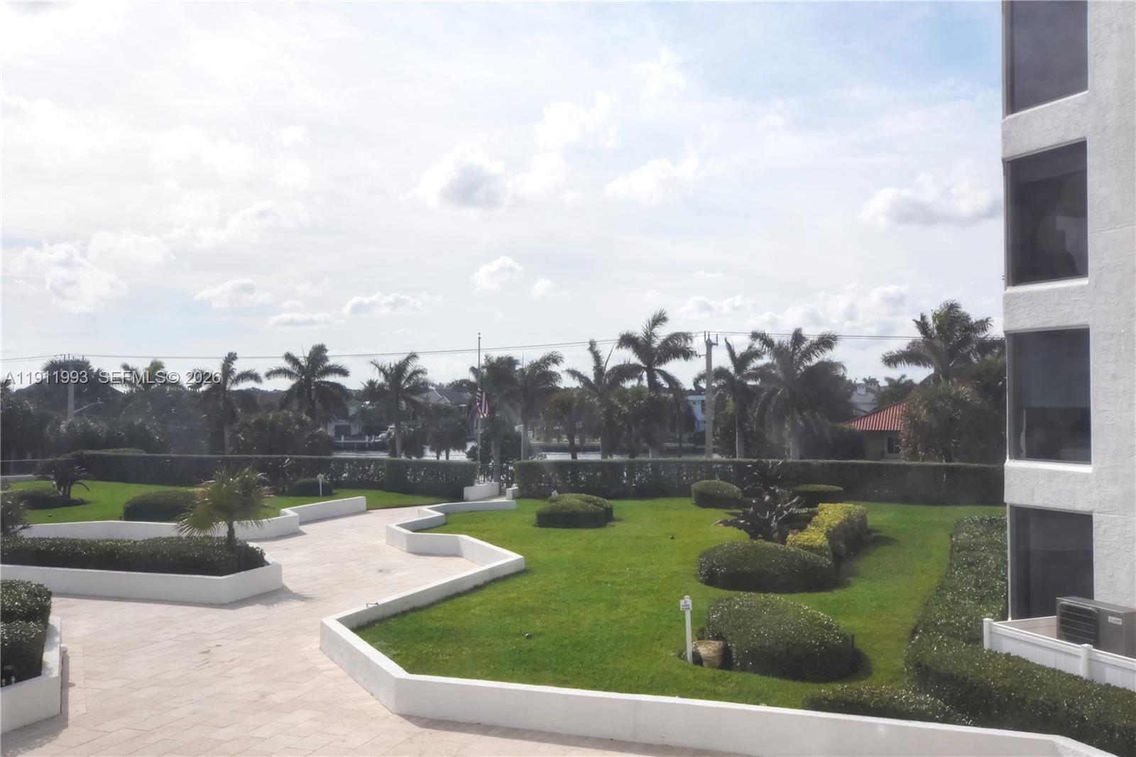 2565 E Ocean Blvd #112N Highland Beach, FL 33487