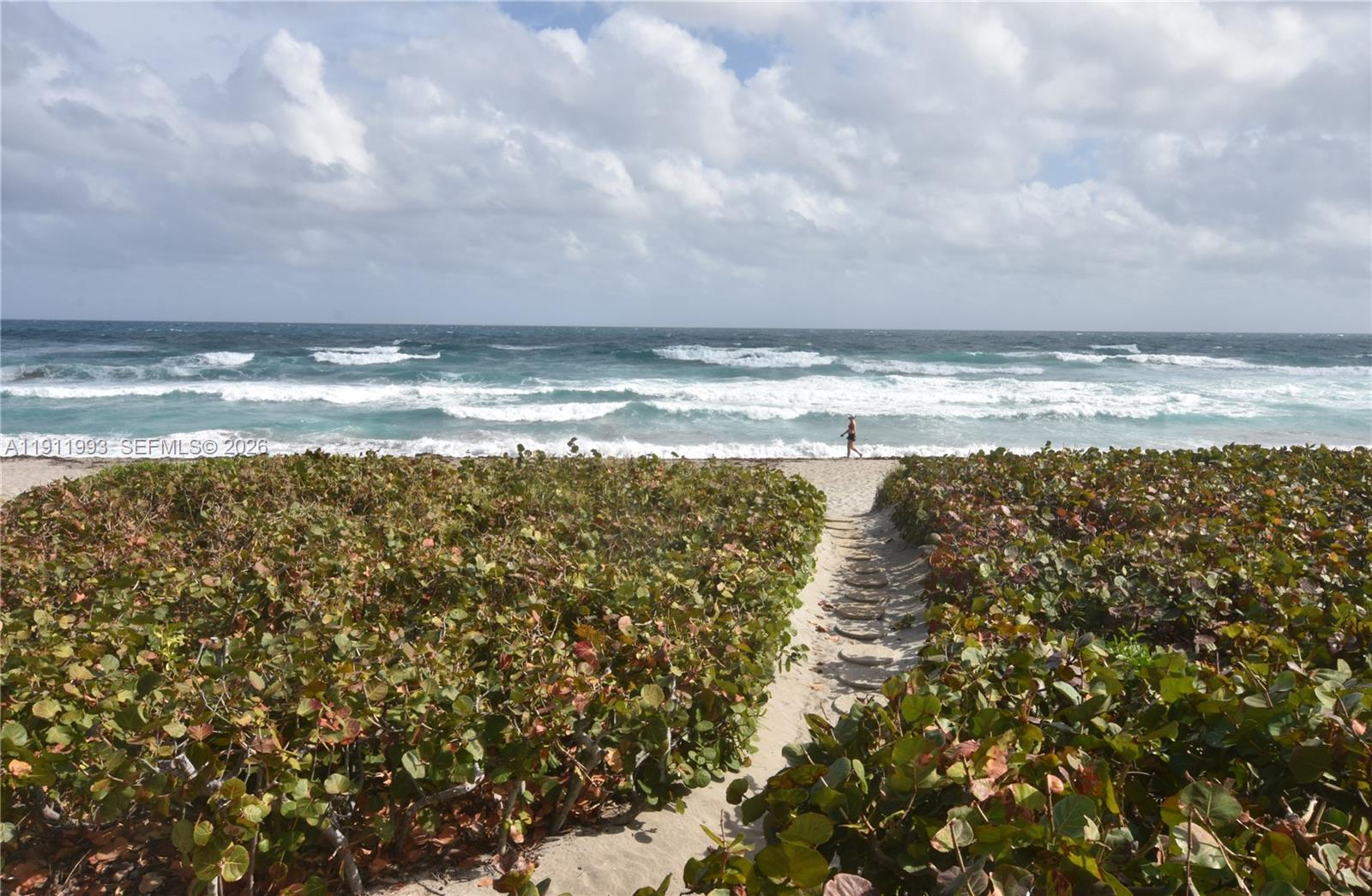 2565 E Ocean Blvd #112N Highland Beach, FL 33487