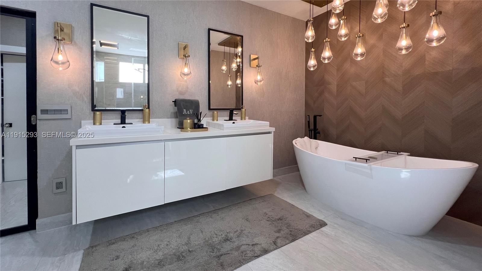 6761 NW 103rd Ave #6761 Doral, FL 33178