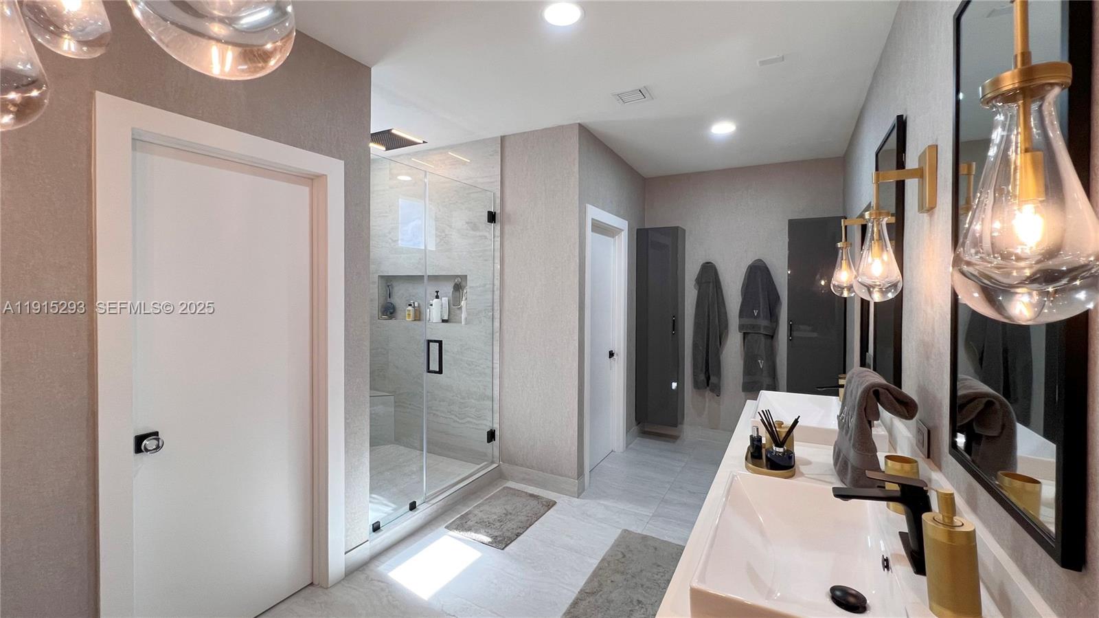 6761 NW 103rd Ave #6761 Doral, FL 33178