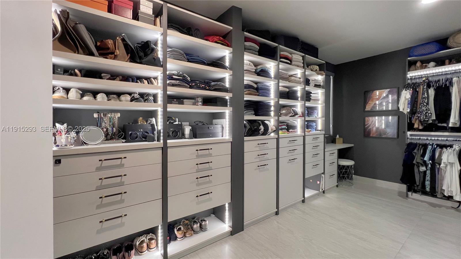 6761 NW 103rd Ave #6761 Doral, FL 33178