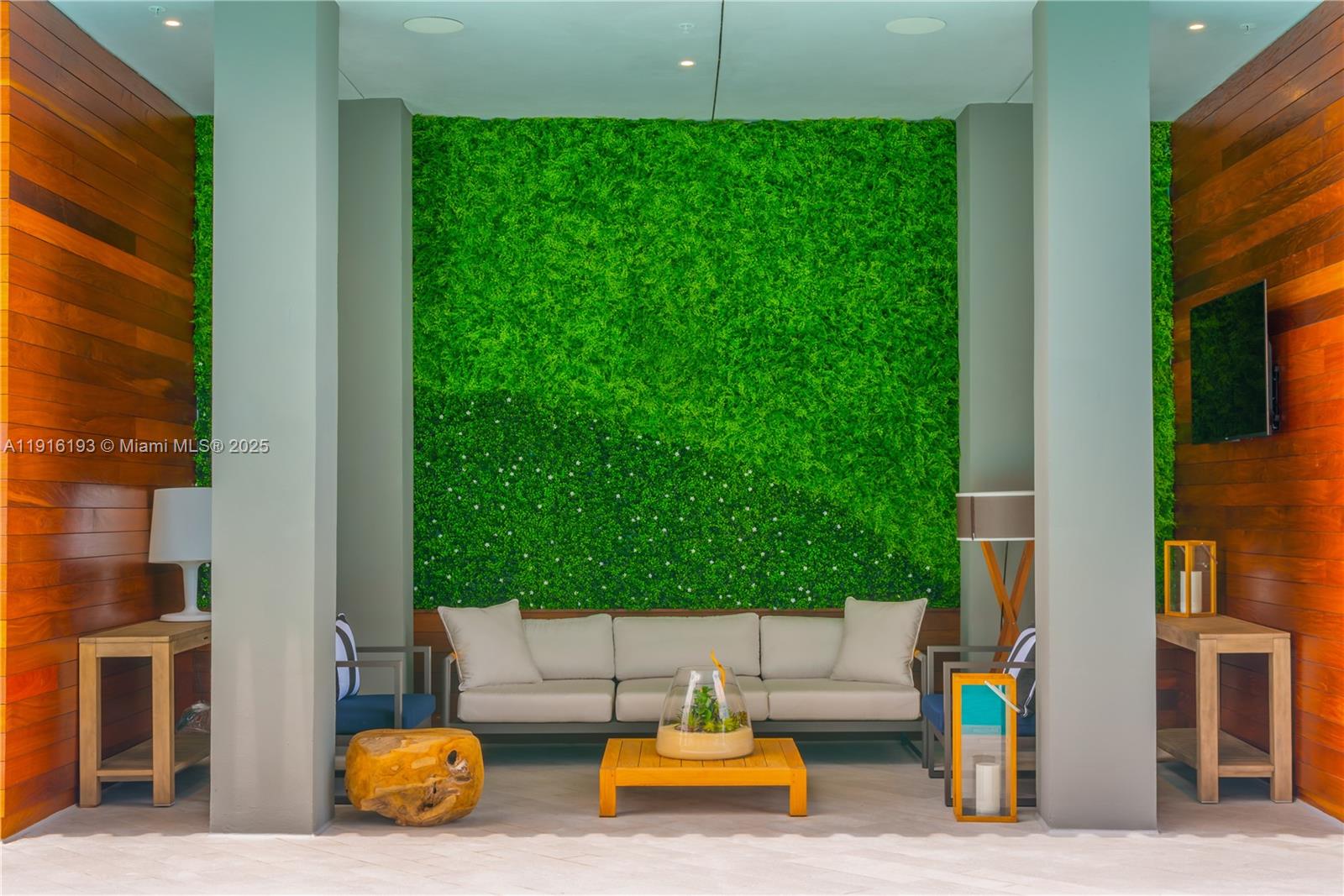 2821 S Bayshore Dr #LPH-D Miami, FL 33133