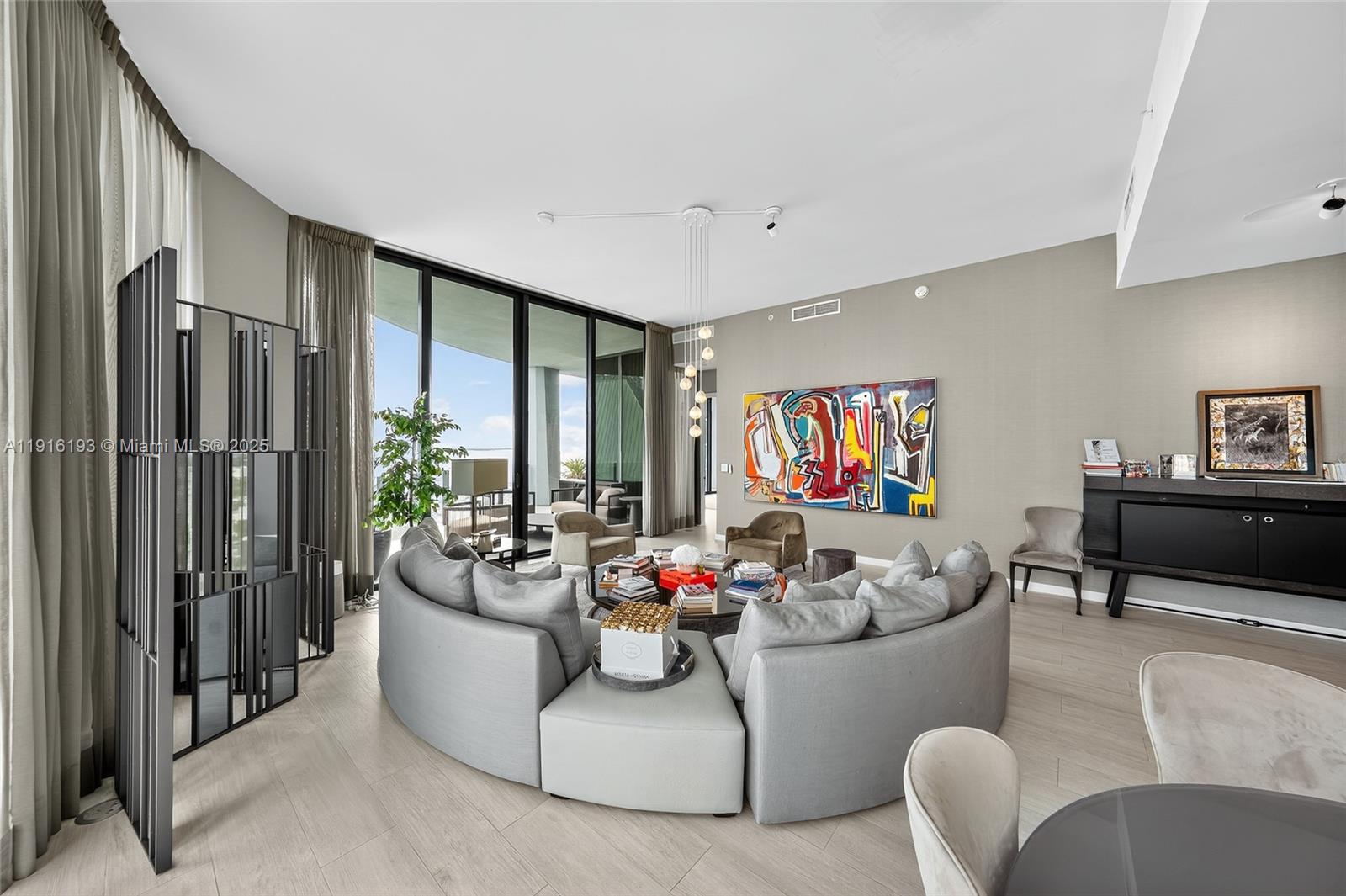 2821 S Bayshore Dr #LPH-D Miami, FL 33133