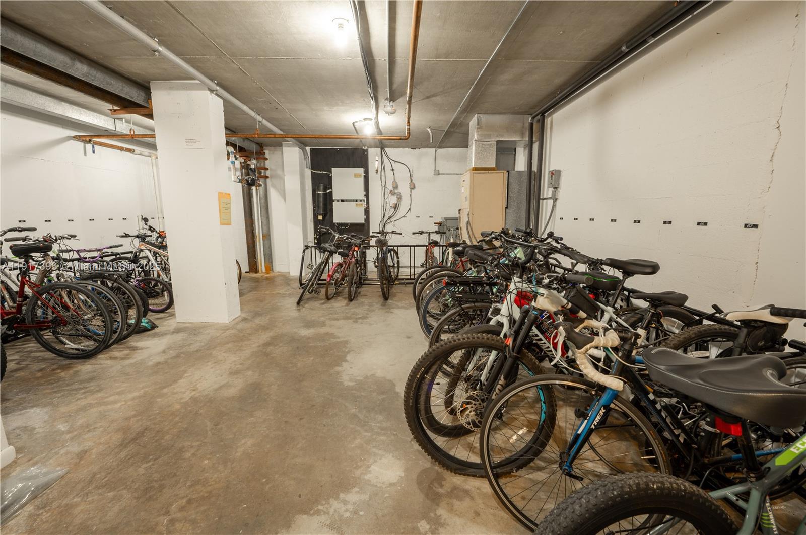 image Winston Towers 50031