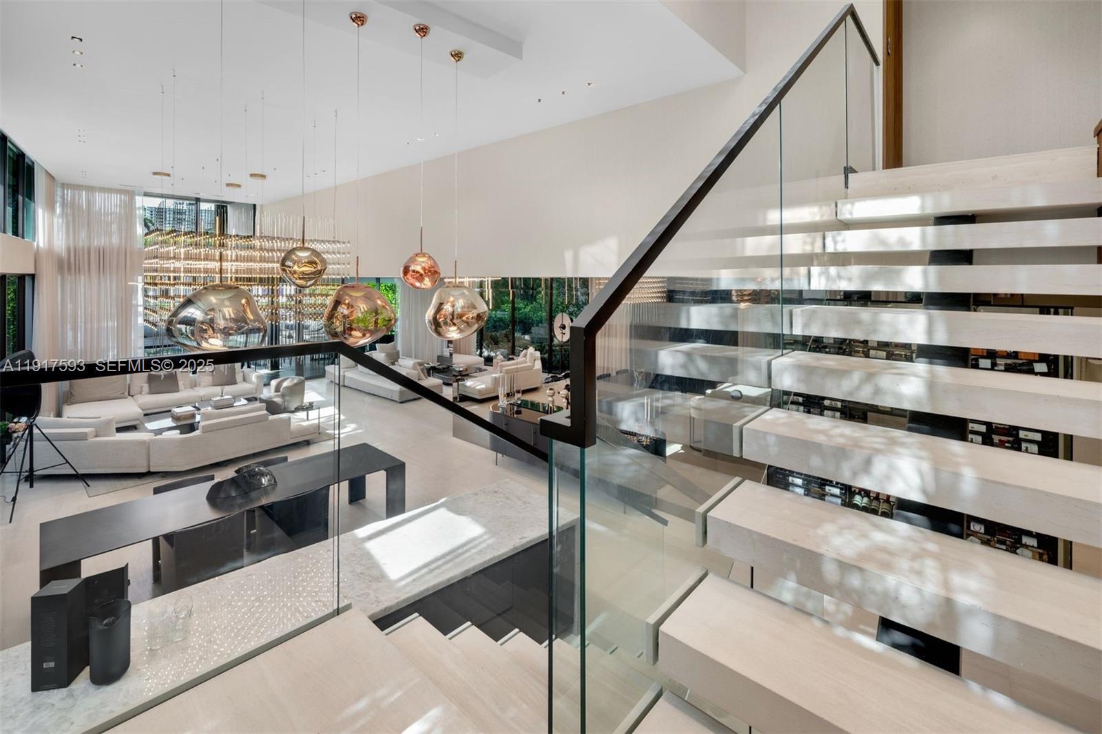 342 S Parkway Golden Beach, FL 33160