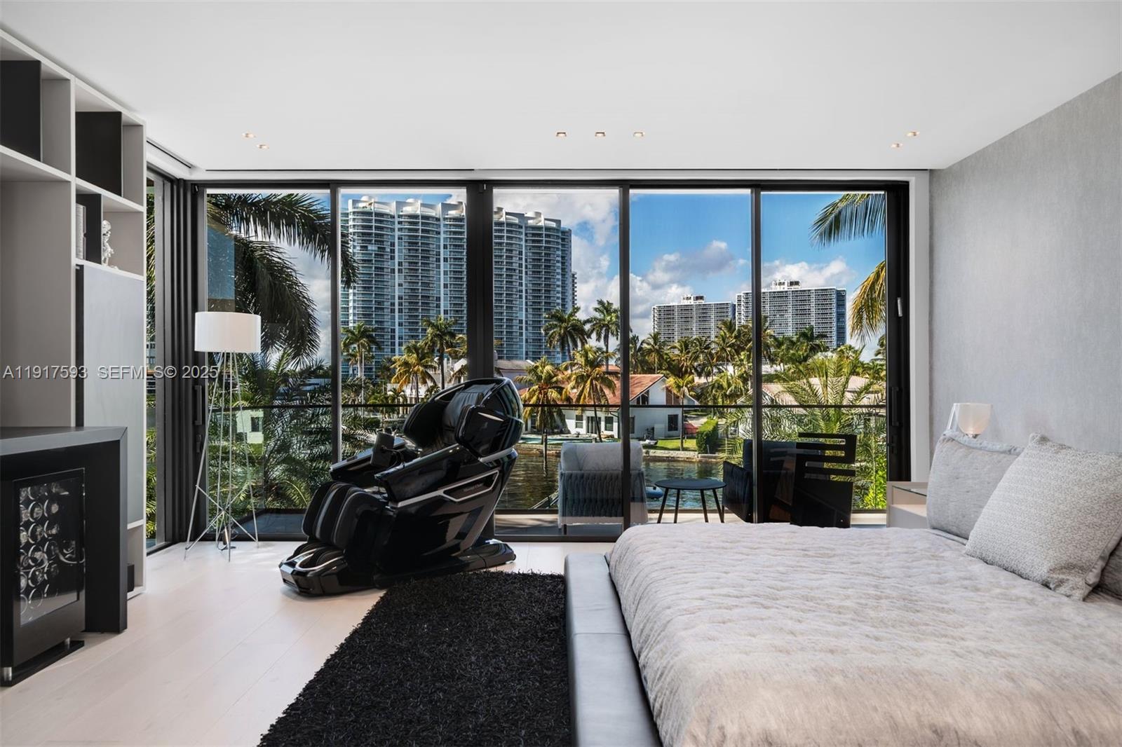 342 S Parkway Golden Beach, FL 33160