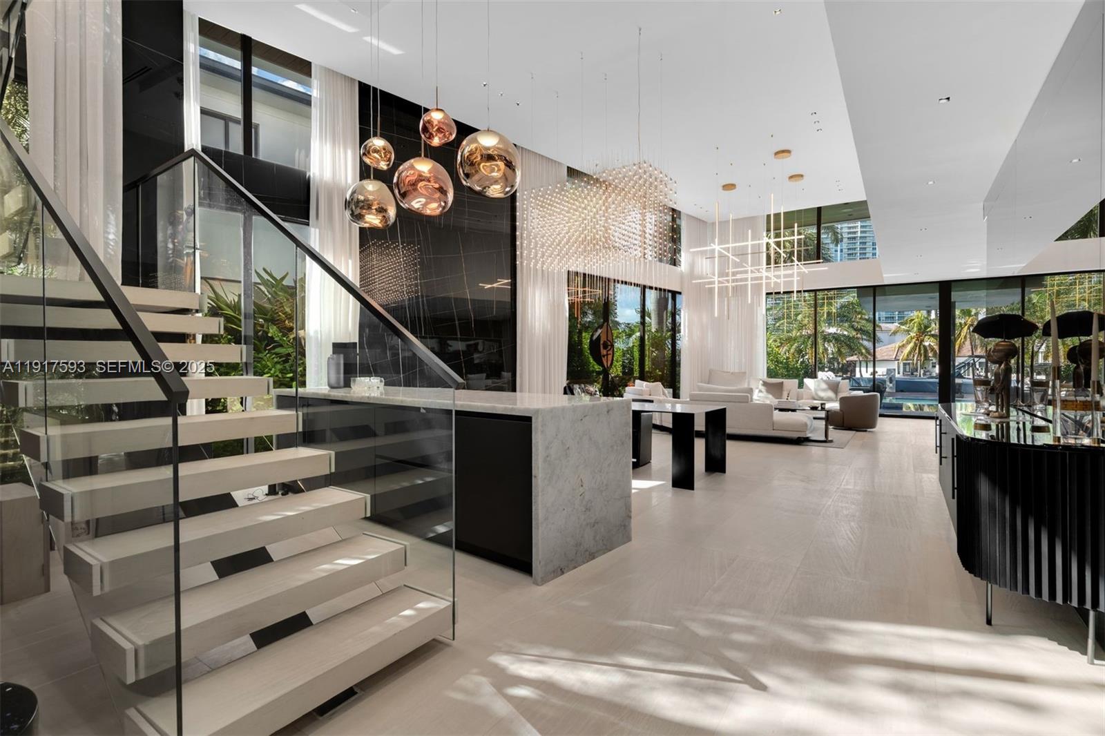 342 S Parkway Golden Beach, FL 33160