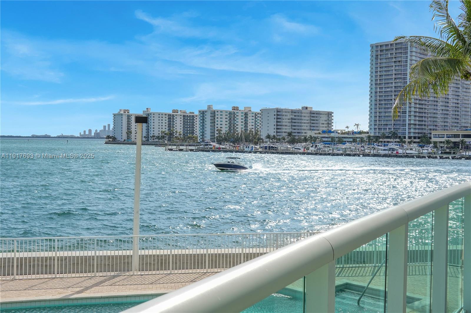 2000 Bay Dr #205 Miami Beach, FL 33141