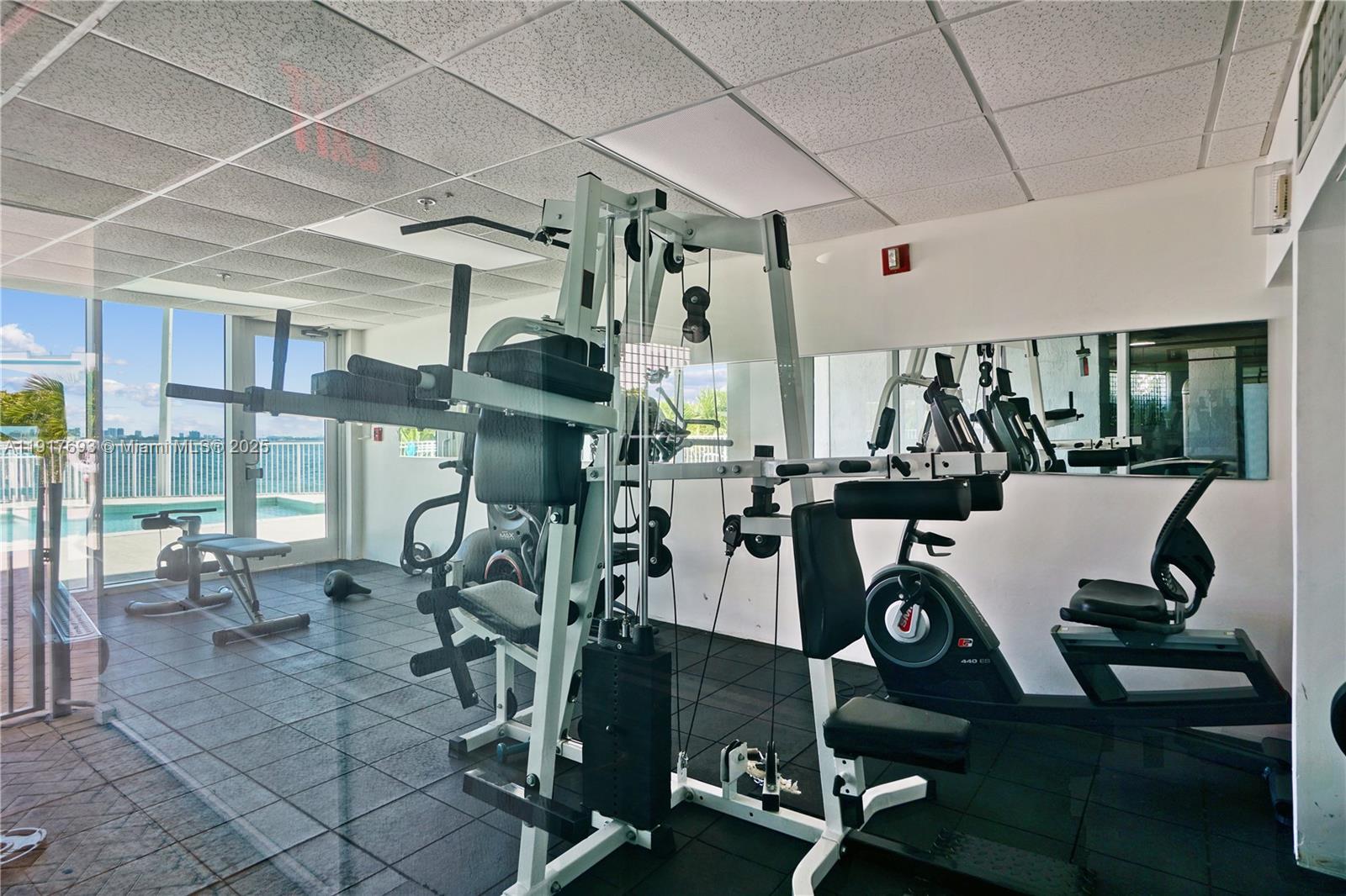 2000 Bay Dr #205 Miami Beach, FL 33141