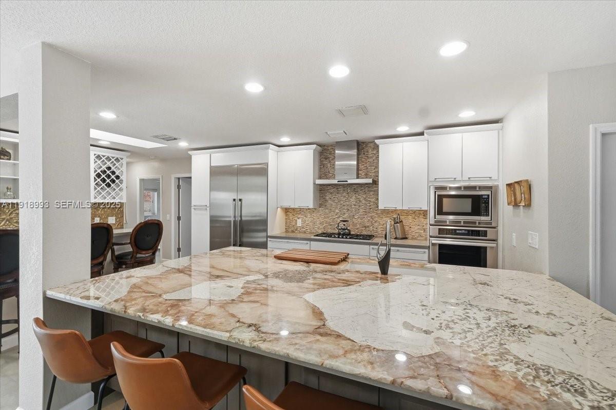 2662 NE 3rd St Pompano Beach, FL 33062