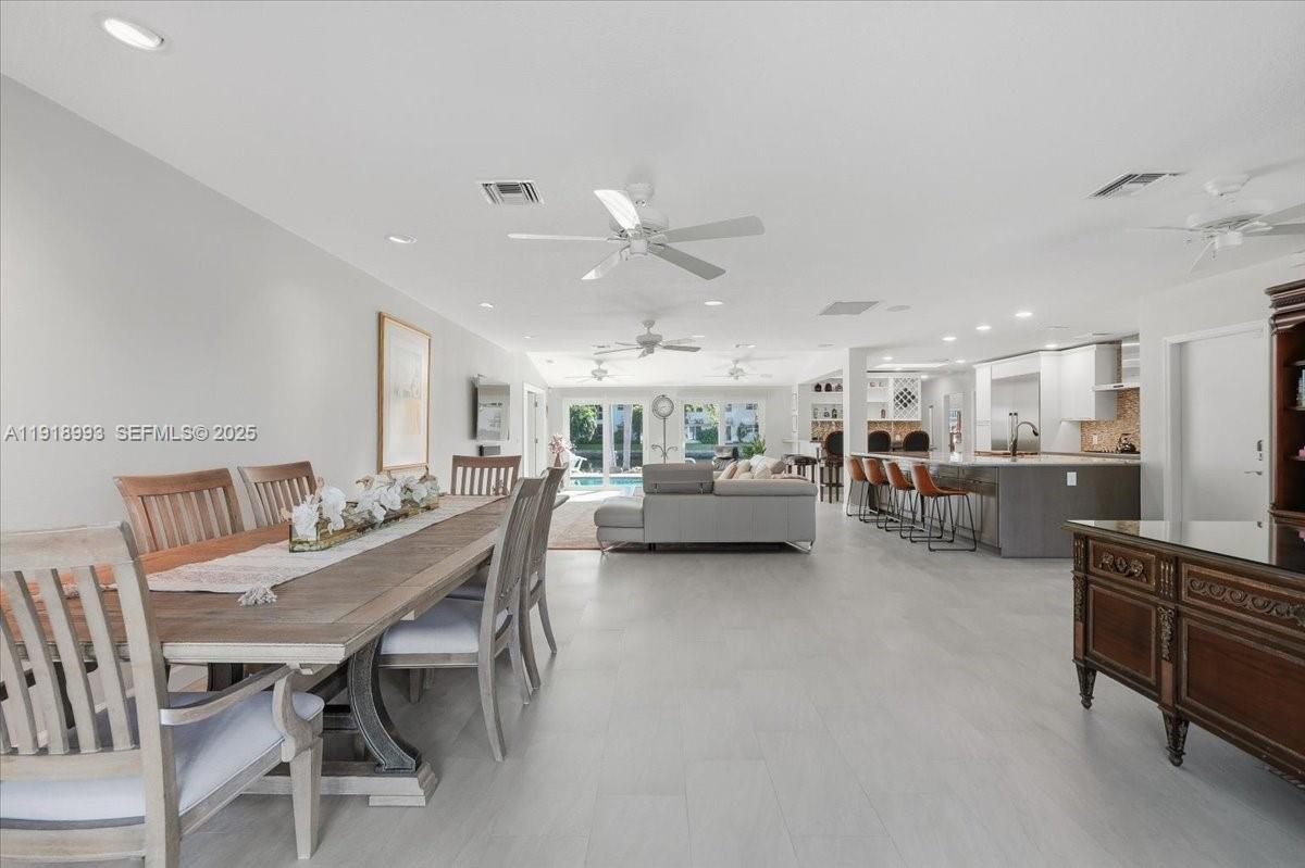 2662 NE 3rd St Pompano Beach, FL 33062