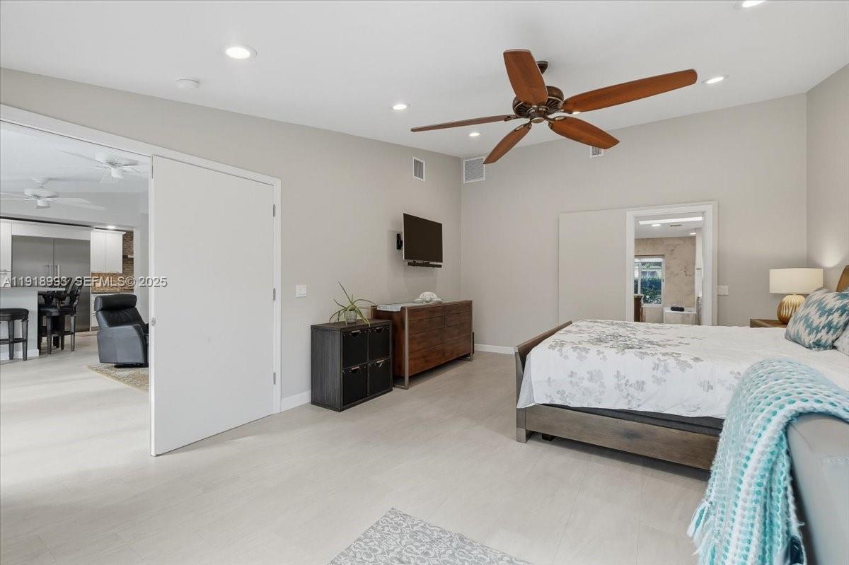 2662 NE 3rd St Pompano Beach, FL 33062