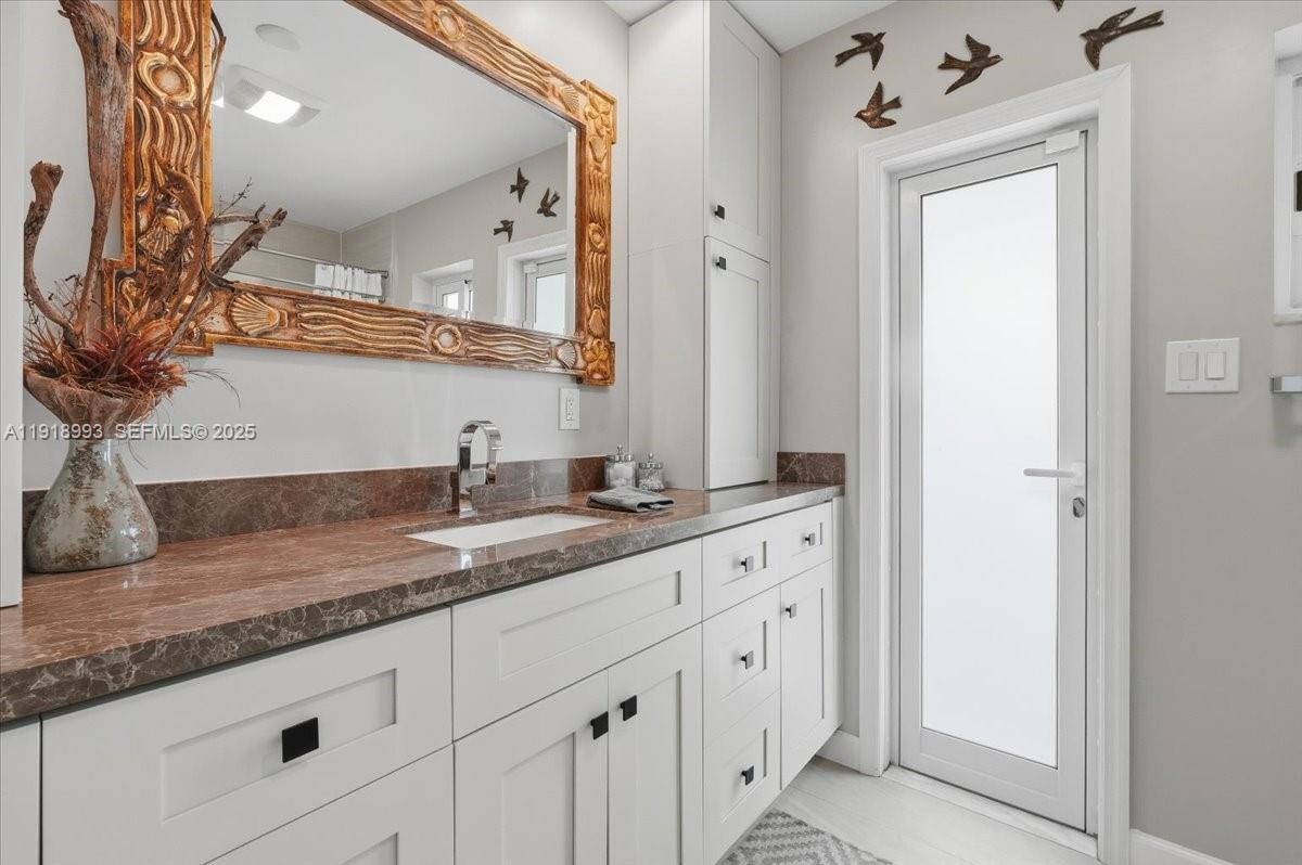 2662 NE 3rd St Pompano Beach, FL 33062