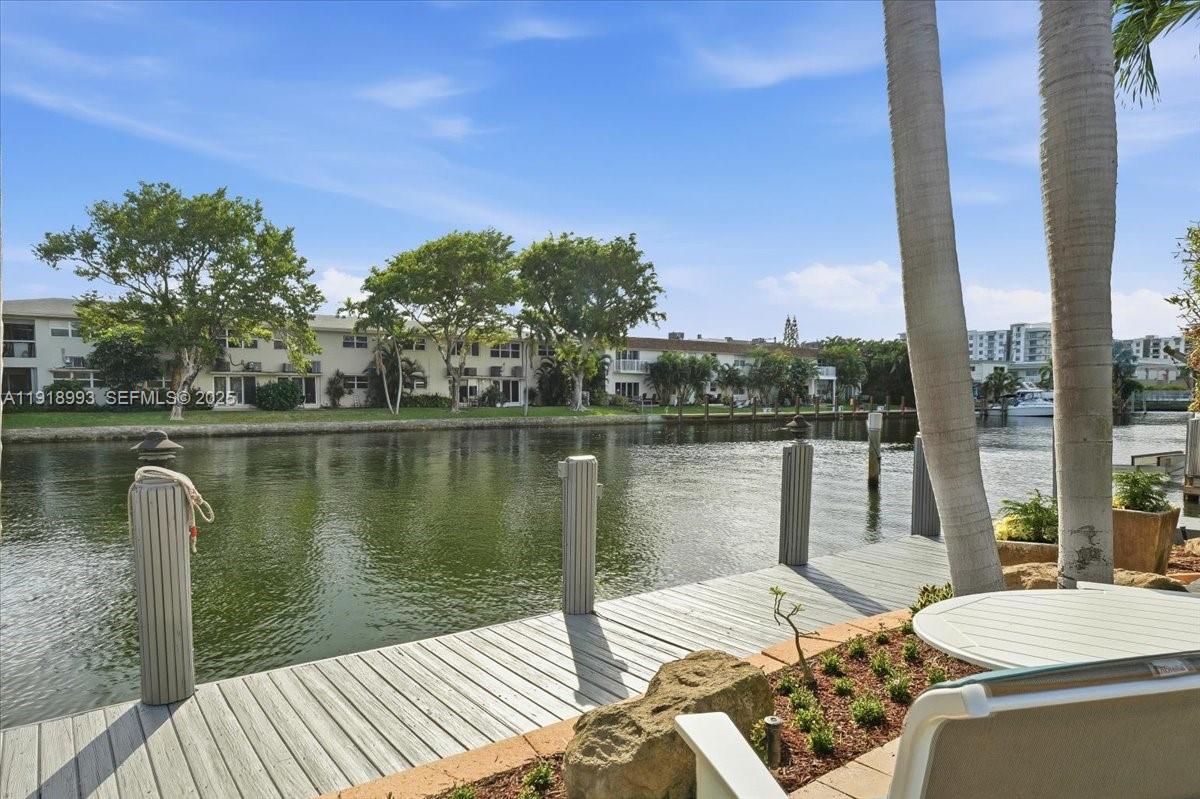 2662 NE 3rd St Pompano Beach, FL 33062