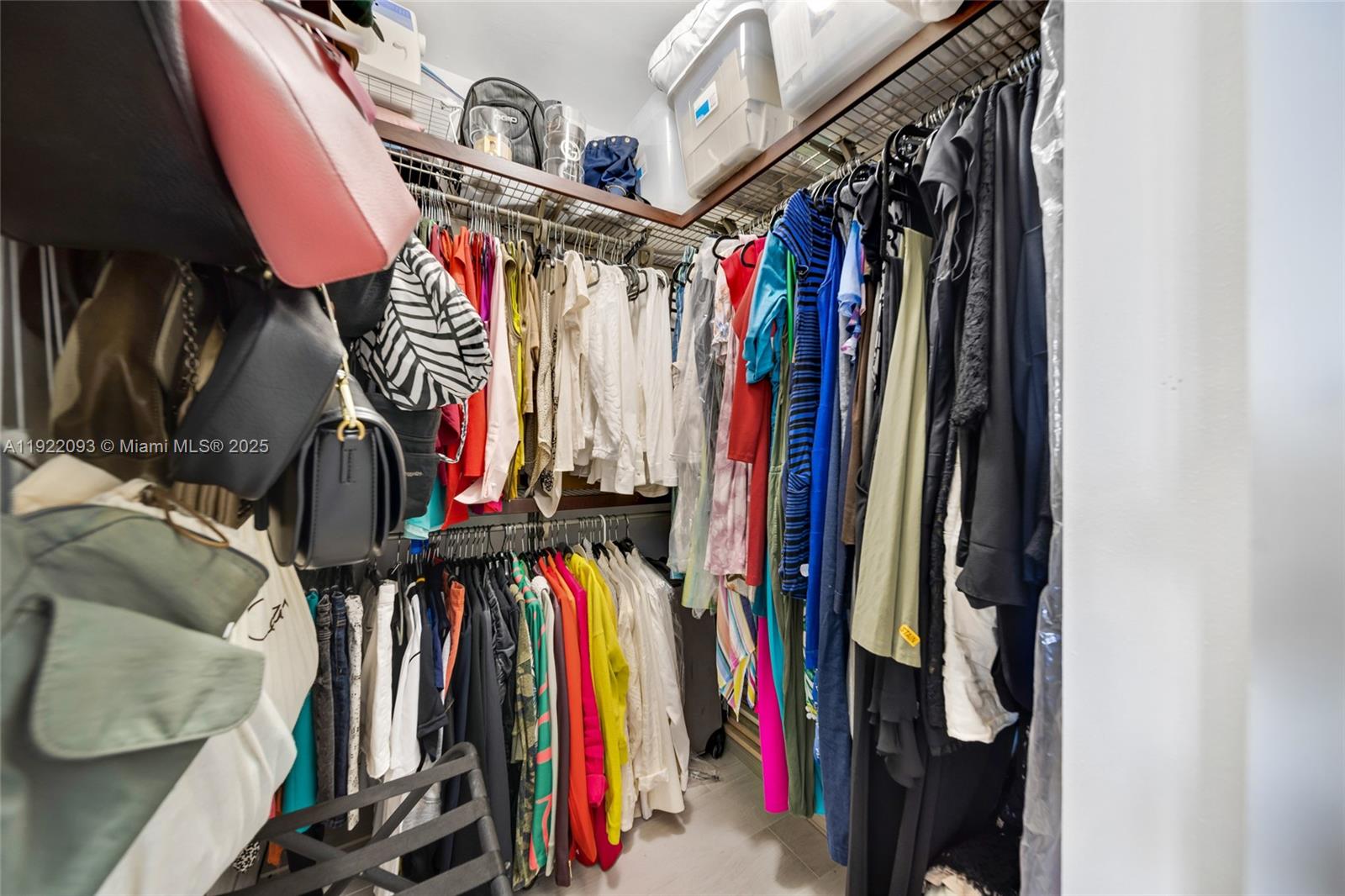 image Mirador 1200 Condo9