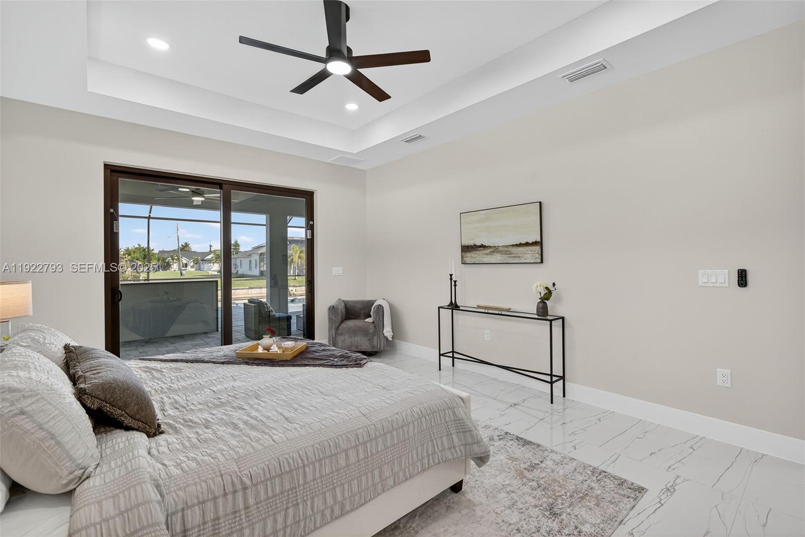 1129 SW 24th St Cape Coral, FL 33991