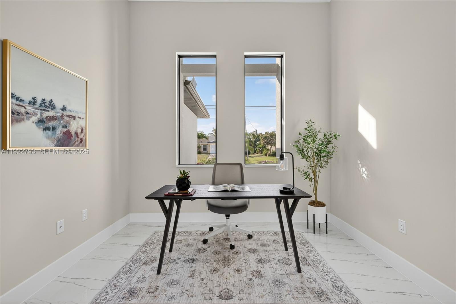 1129 SW 24th St Cape Coral, FL 33991