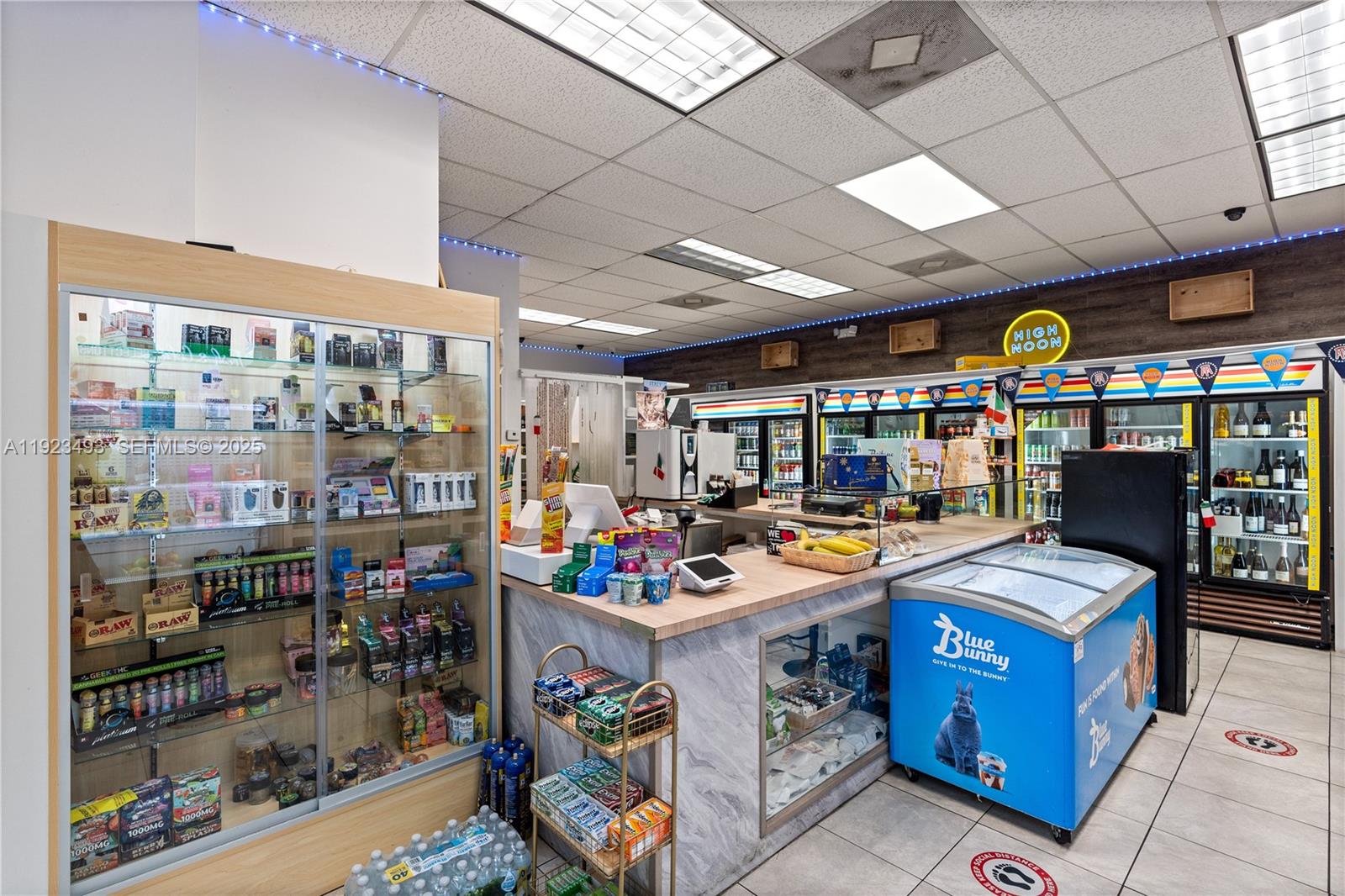 800 West Ave #722 Miami Beach, FL 33139