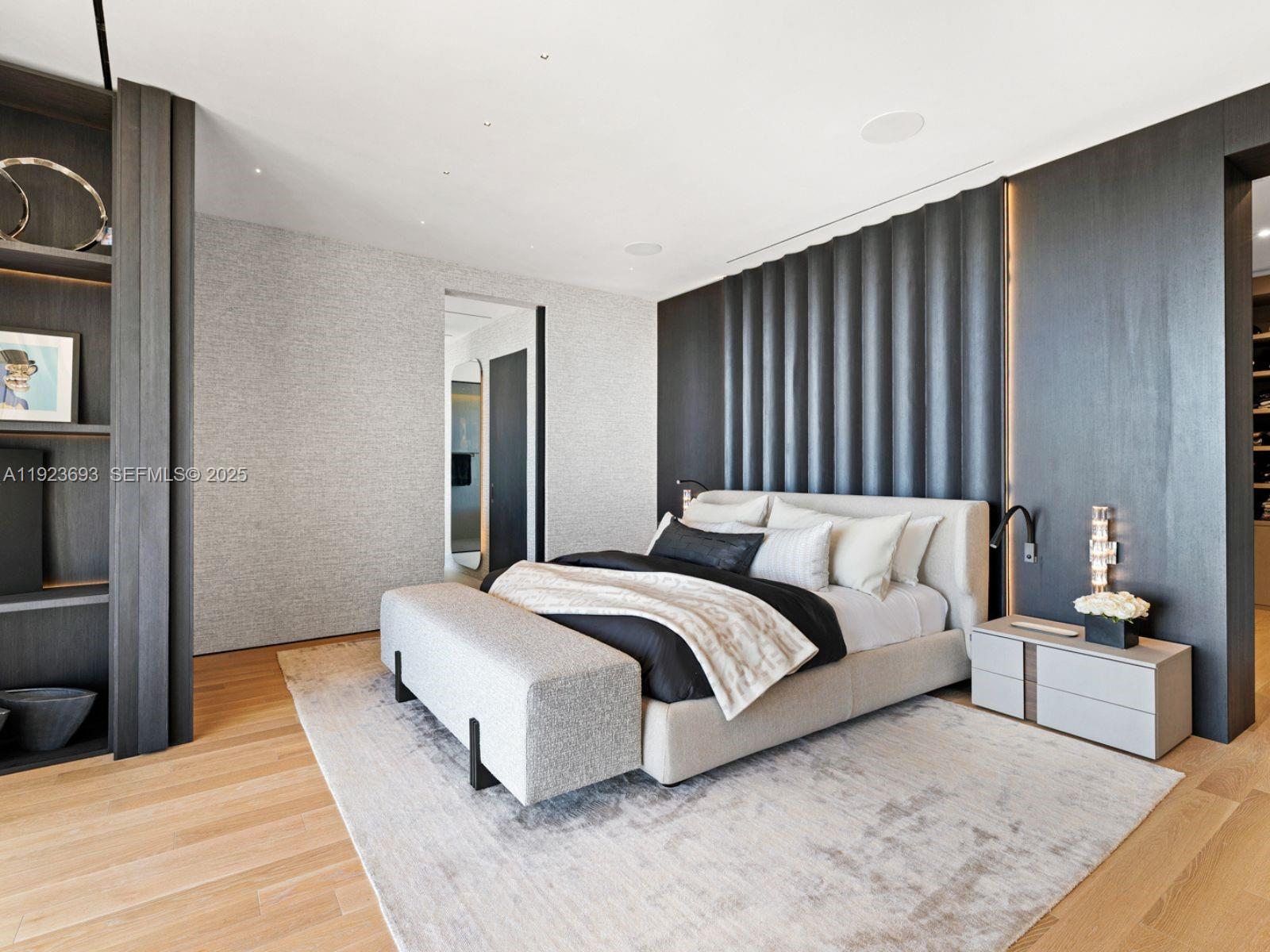 800 S Pointe Dr #801 Miami Beach, FL 33139