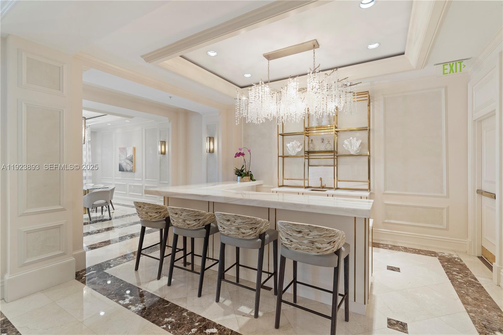 3400 SW 27th Ave #1505 Coconut Grove, FL 33133