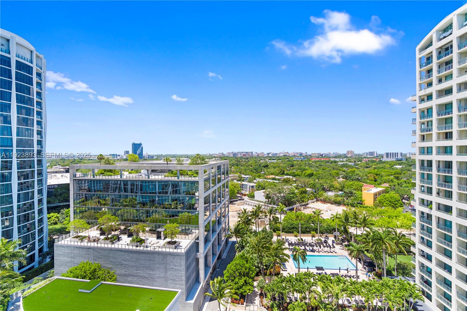 3400 SW 27th Ave #1505 Coconut Grove, FL 33133